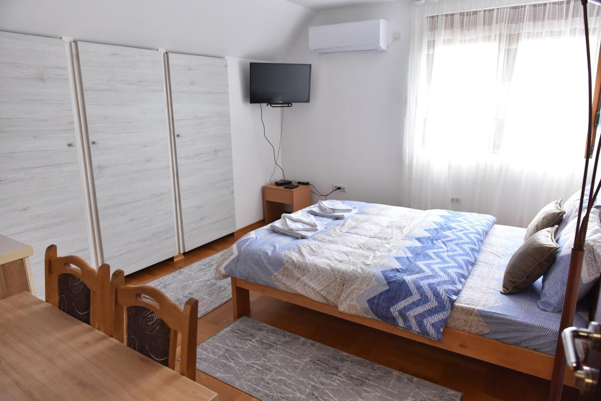 Apartments Ravno Plužine Zimmer foto
