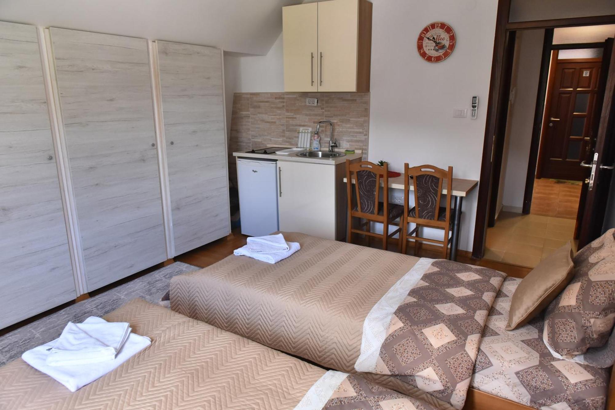 Apartments Ravno Plužine Zimmer foto